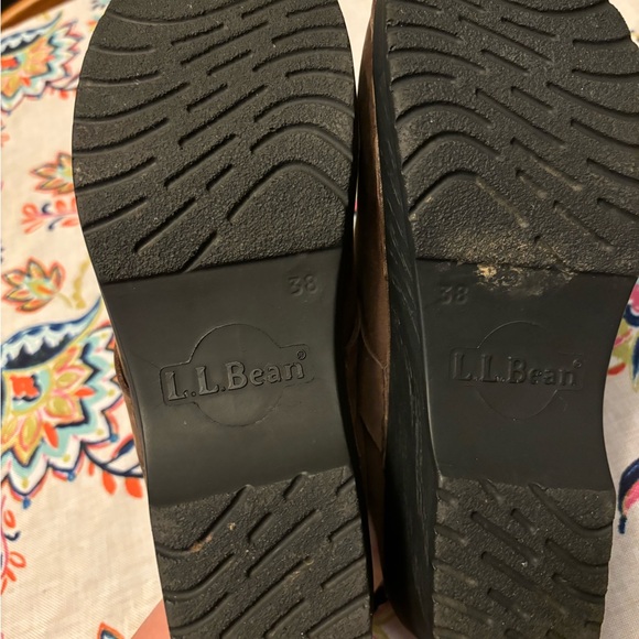 L.L Bean Clogs - Picture 5 of 6